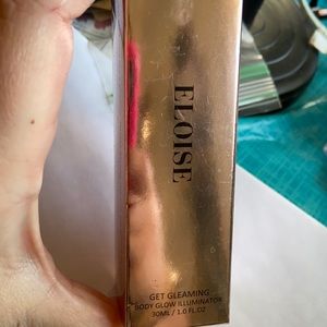Eloise Get Gleaming Body Glow Illuminator
